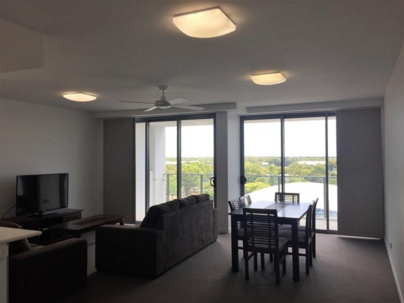 701/2-4 Victoria Parade, Rockhampton City QLD 4700